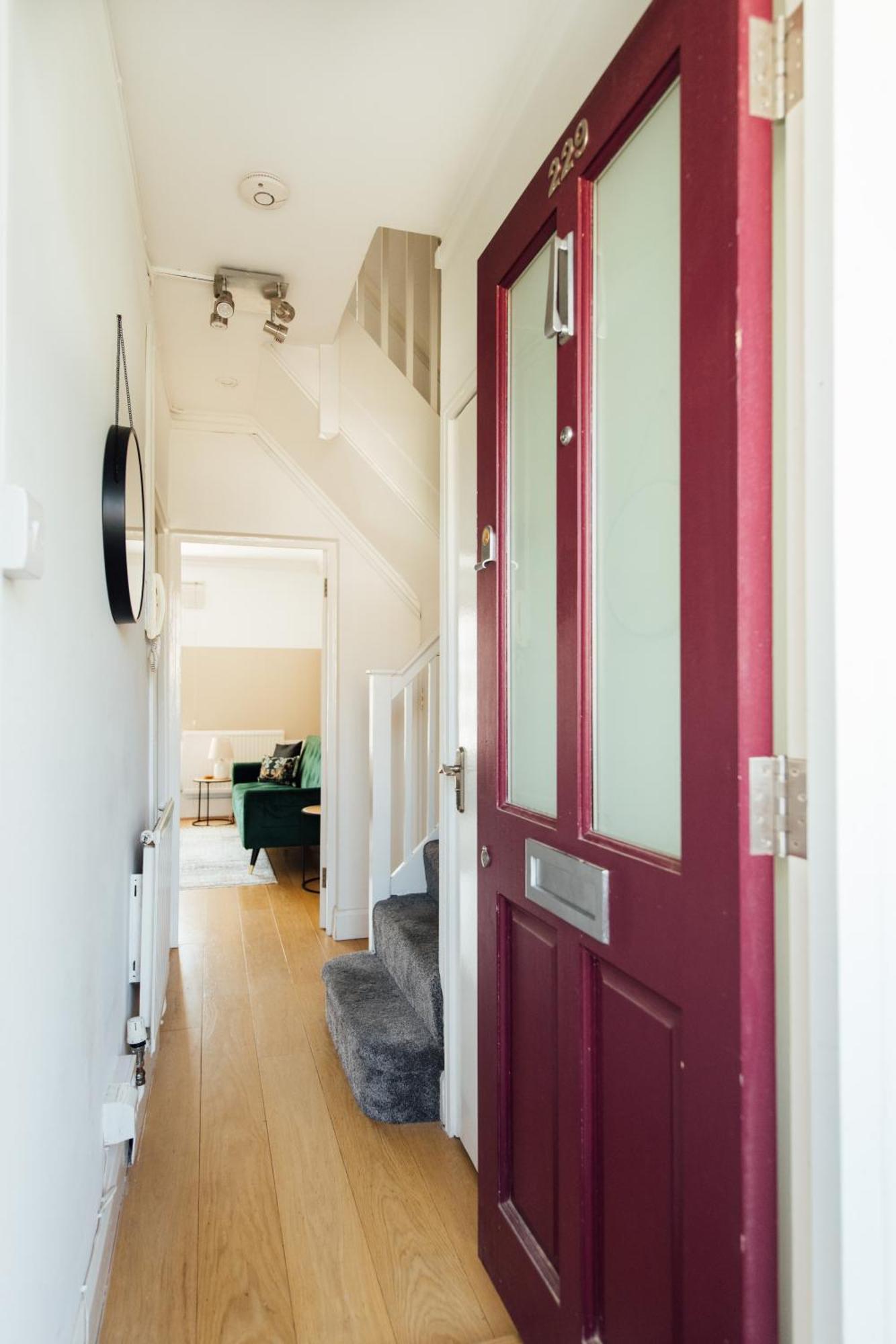 Stylish Central Kings Cross 2 Bedroom Flat ลอนดอน ภายนอก รูปภาพ