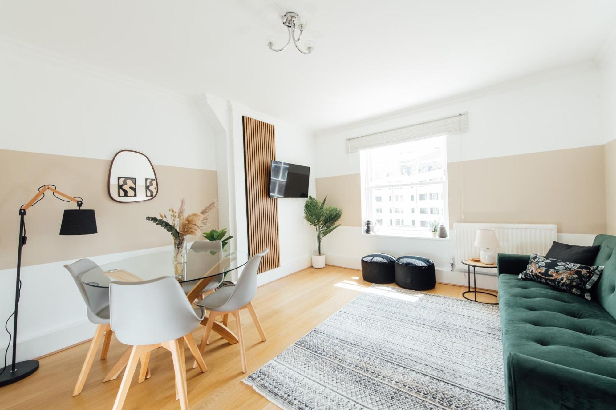 Stylish Central Kings Cross 2 Bedroom Flat ลอนดอน ภายนอก รูปภาพ