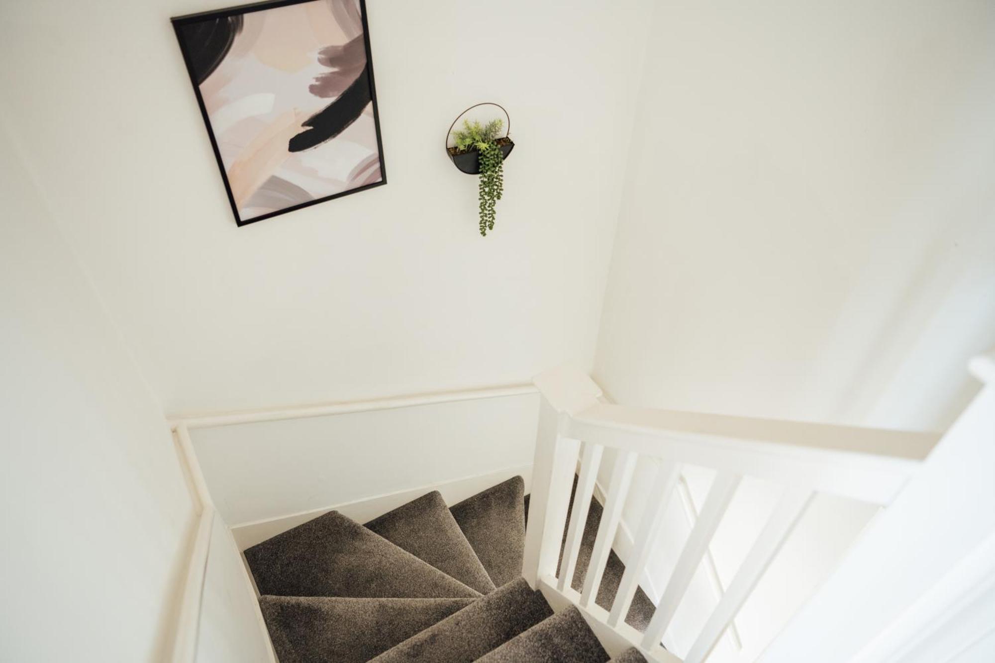 Stylish Central Kings Cross 2 Bedroom Flat ลอนดอน ภายนอก รูปภาพ